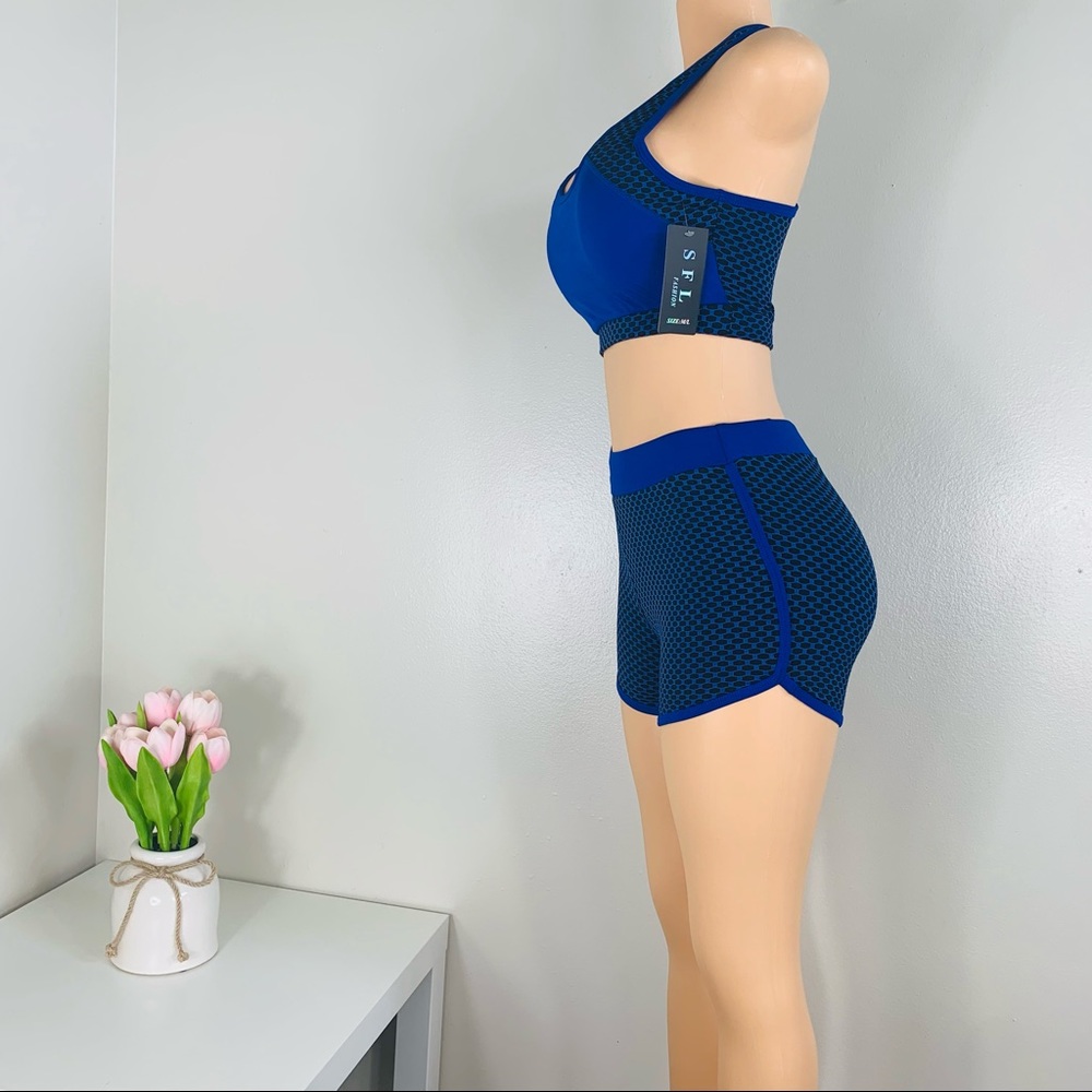 💙 Women’s Sports Bra & Shorts Set Blue & Black Size M/L - Picture 1 of 7